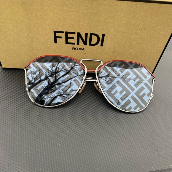 Fendi 60 aviator sunglasses - Picture 3 of 9